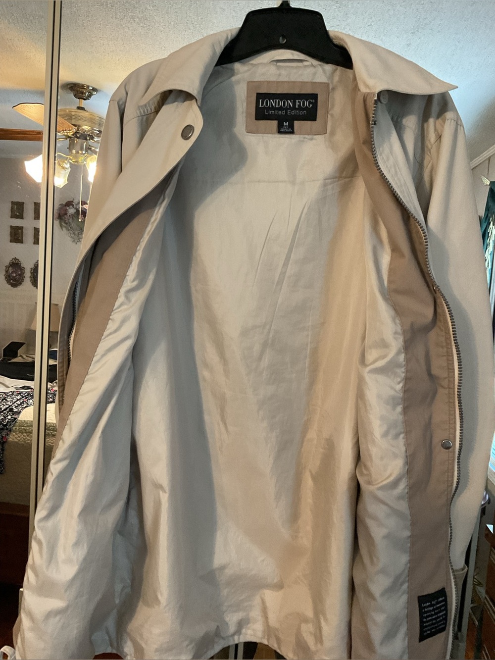 LONDON FOG LIMITED EDITION LADIES HOODED TRENCH COAT MADE IN SRI LANKA SIZE MP - Picture 5 of 16